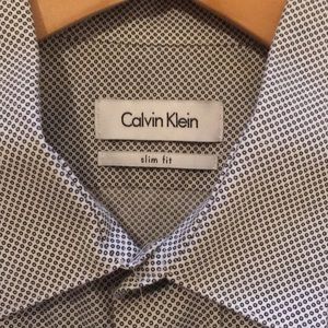 Calvin Klein, slim fit, size M shirt